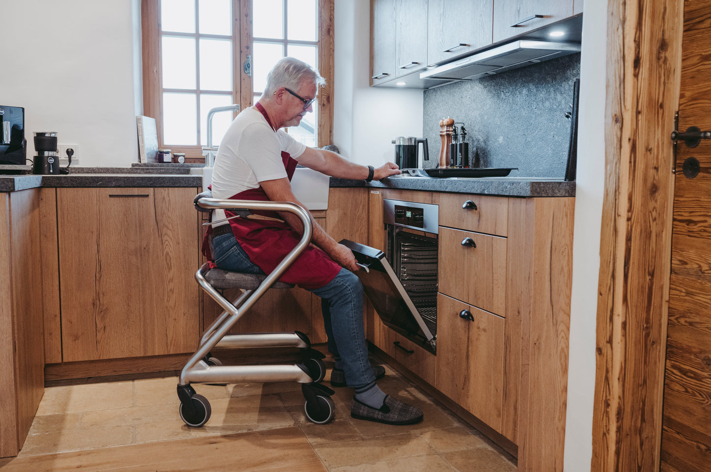 Premium Indoor Rollator